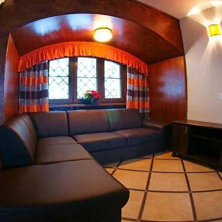 Проживание в семье Pokoje Goscinne Pod Sosnami