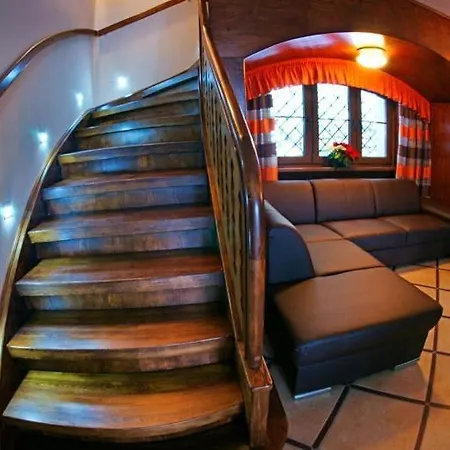 Homestay Goscinne Pod Sosnami