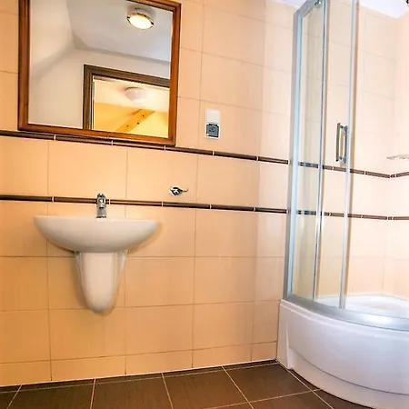 Pokoje Goscinne Pod Sosnami Карпач